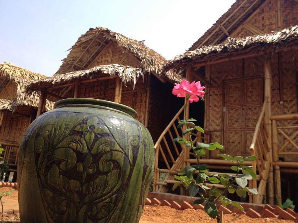 Bamboo House Daire Bagan Dış mekan fotoğraf